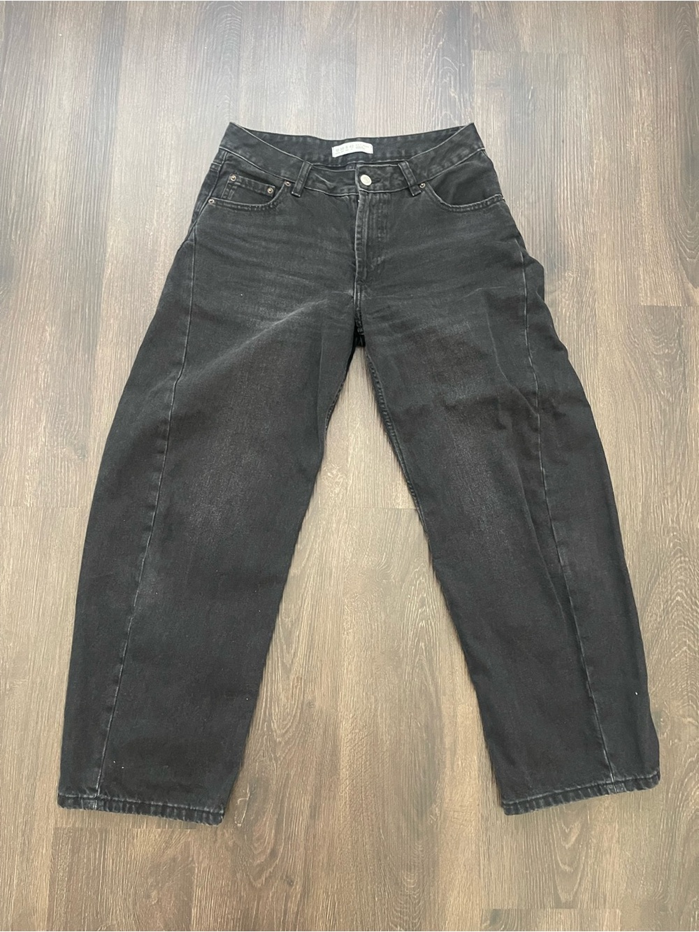 Denim&Co Black Relaxed Tapered Jeans